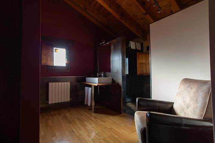 Casa de vacaciones para 10 personas, con terraza además de vistas y jardín, Se admiten mascotas en Provincia de Segovia - 3