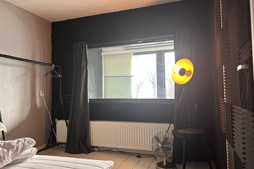 Ganze Wohnung, Family, pet friendly, 15 mins from central. Spacious, modern apartment. Ams! in Amsterdam Nieuw-West, Holländische Küste