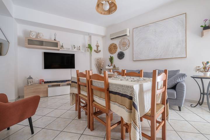 Casa vacanza per 7 persone, con Balcone a Oliveri