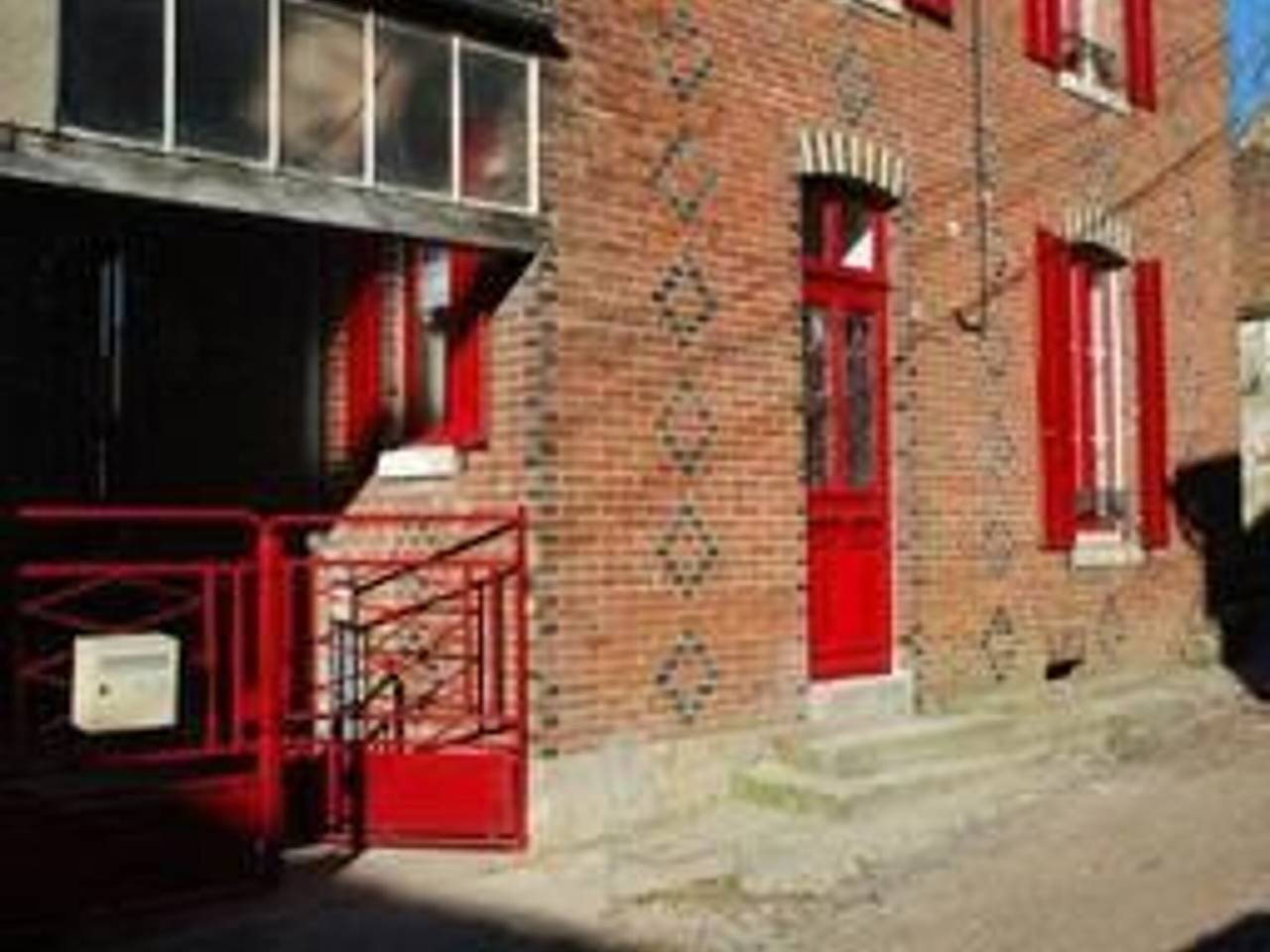 Charmantes Haus nahe Guédelon, Garten und Grill für 6 Personen in Saint-Sauveur-en-Puisaye, Auxerre und Umgebung