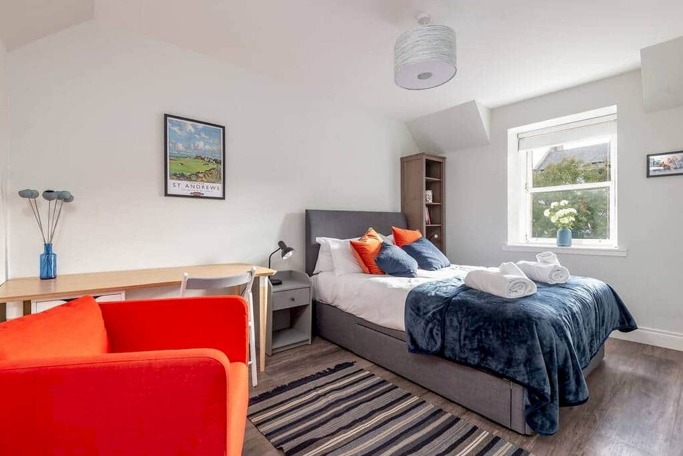 Entire apartment, South Street Apartments (No 18C) in St Andrews, Fife region