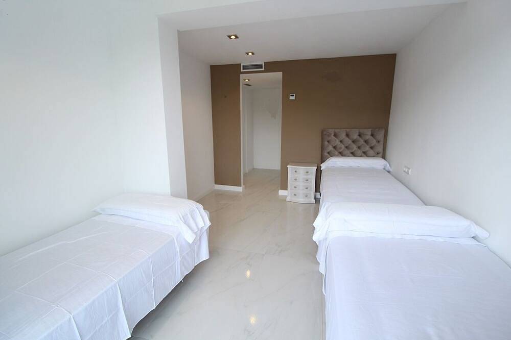 Villa Paradise Playa Climatizada,10 min de Sitges in Sant Pere de Ribes, Garraf