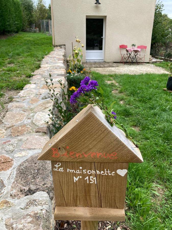 Location de vacances pour 2 personnes, avec terrasse et jardin à Monistrol-sur-Loire - 4