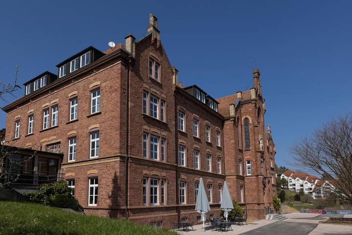 Hotel, mit Terrasse und Sauna