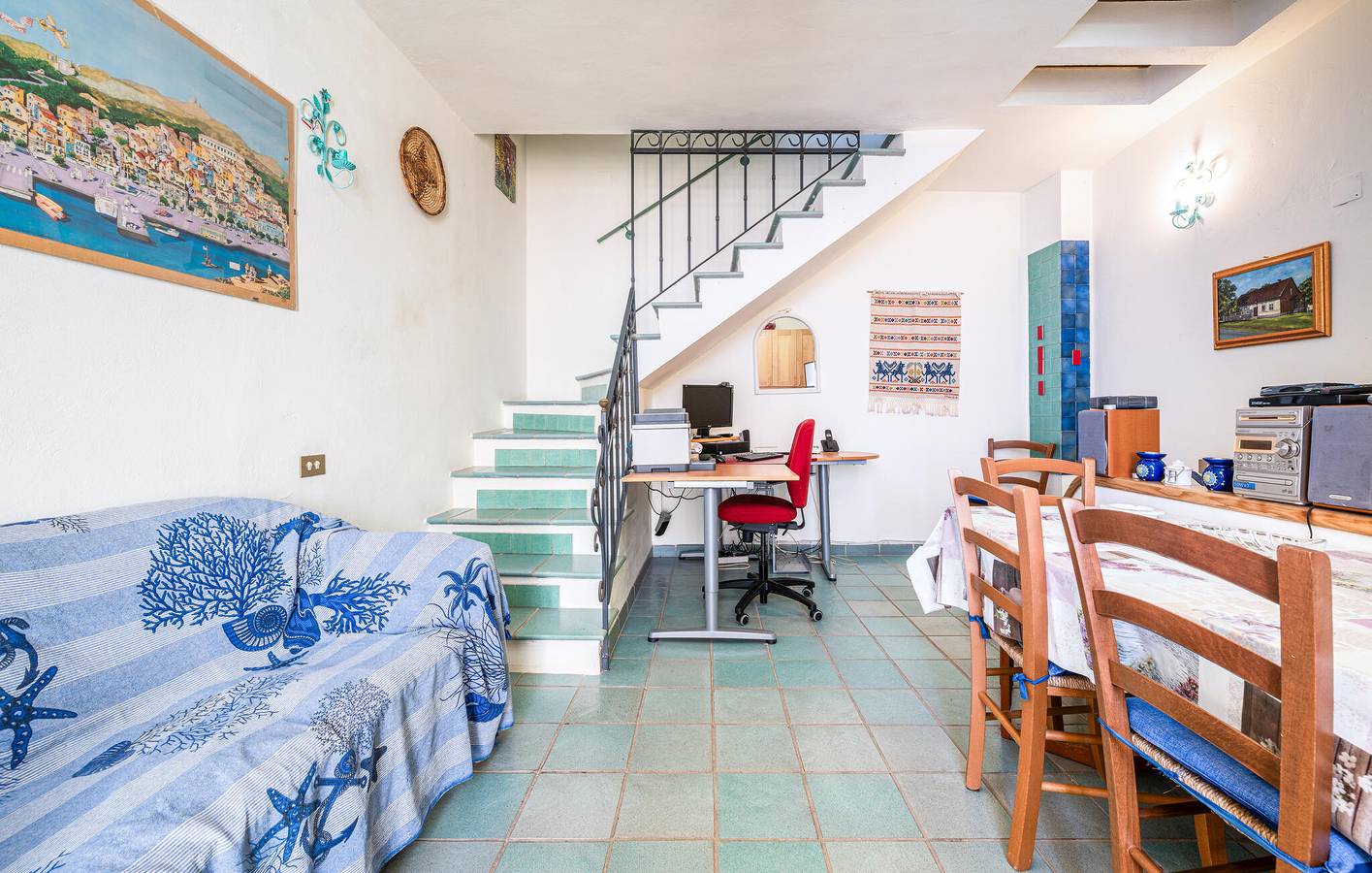 Ganze Ferienwohnung, Apartment mit Meerblick und Terrasse, WLAN, in der Nähe von Carloforte in Carloforte, Carbonia-Iglesias Provinz