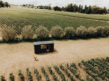 Gîte pour 2 personnes, avec vue et jardin à Saint-Christophe-des-Bardes