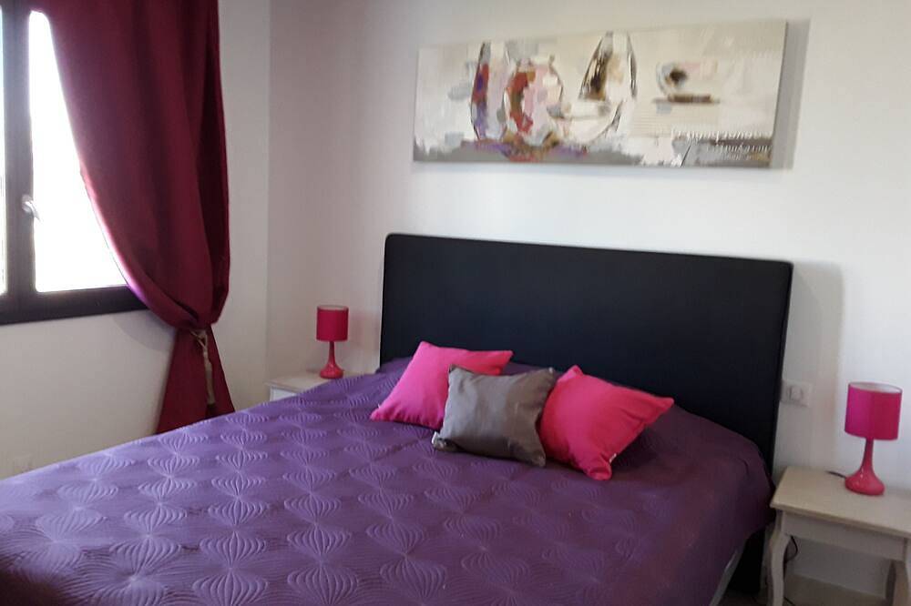 ☀️⛱️ Villa Contemporaine Climatisée & Piscine à 50 m de la plage – Sète 🌴🍹 in Sète, Côte méditerranéenne (France)