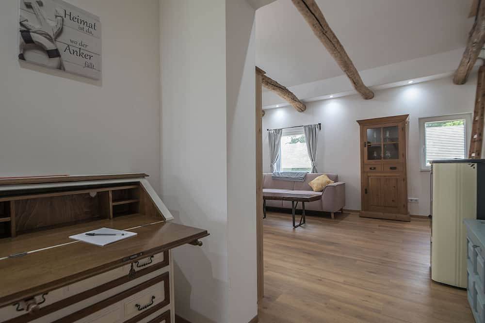 Ein Ferienhaus zum Wohlfühlen... Unser frisch renoviert und soeben fertig gestelltes \"Ferienhaus Upgant \" ist modern und stilvoll eingerichtet. Die 110 qm große Wohnfläche, liegt komplett im Erdgeschoss und bietet Ihnen offenes, modernes Wohnen... in Upgant-Schott, Nordseeküste