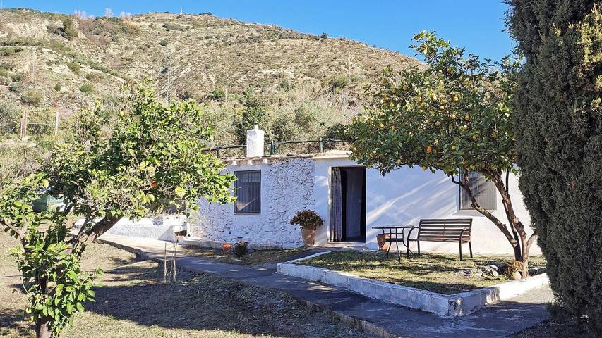 Chalet para 2 personas, con piscina y jardín en Alpujarras - 2