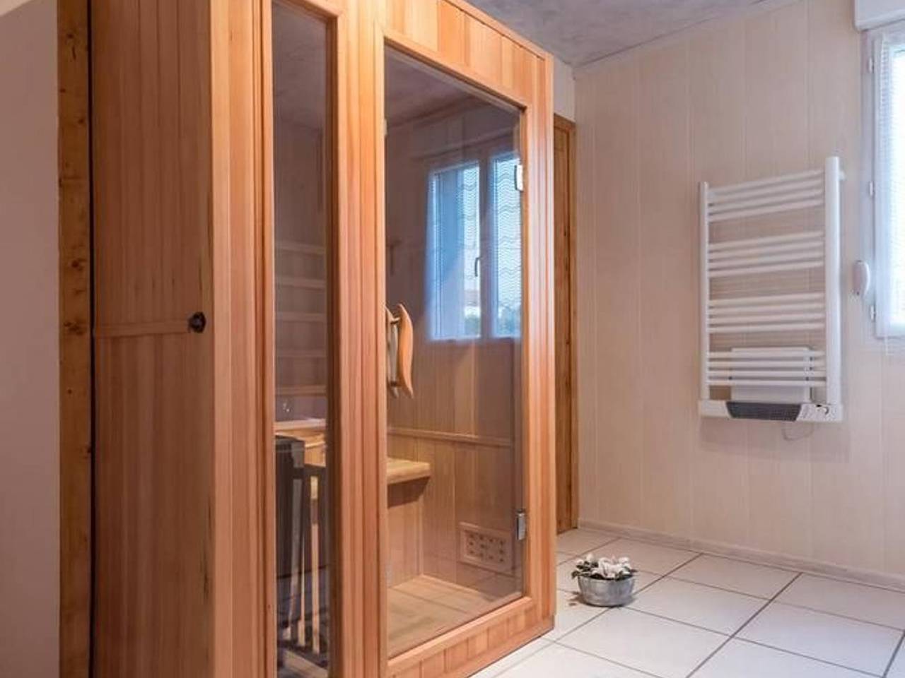 Maison calme avec sauna et vue Vosges in Mélisey, Haute-Saône