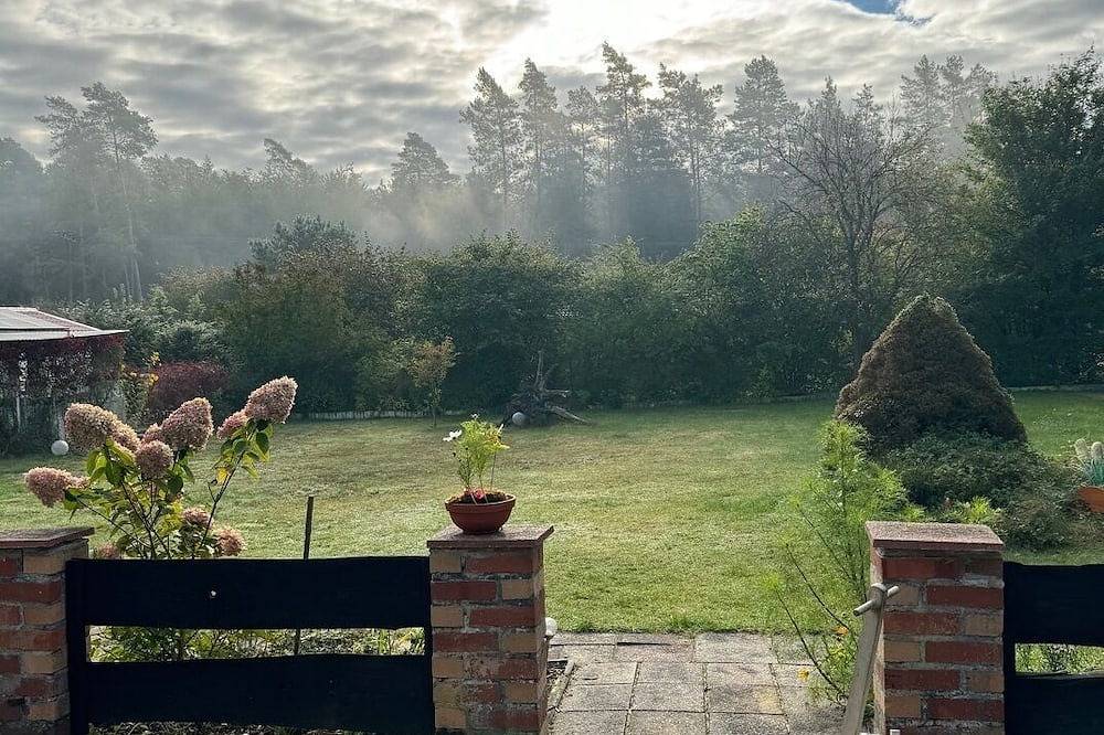 Ganze Wohnung, Deine Wald-Auszeit am See: Digital detox  1-4 Pers. in Wooster-Teerofen, Neu Poserin
