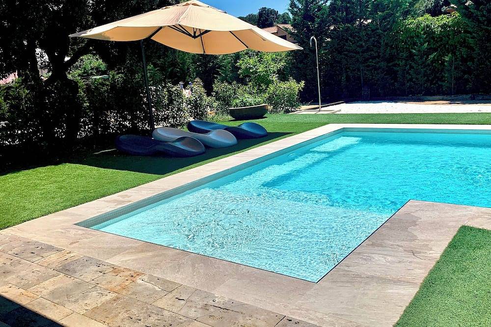 Villa la Roca + la casita in Guadarrama, Madrid Province