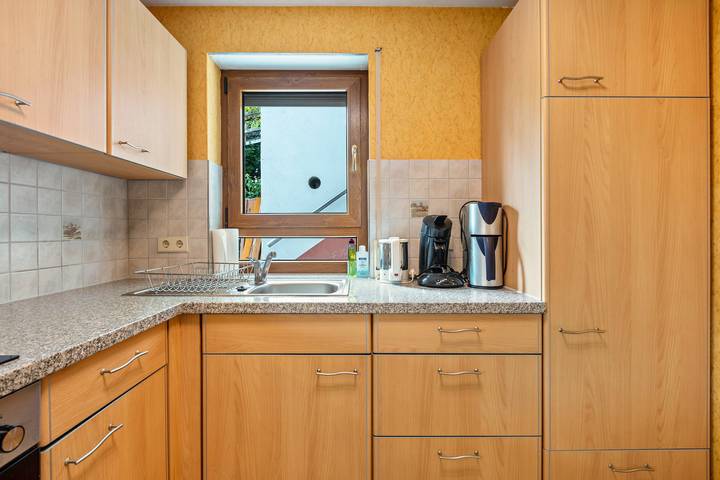Appartement entier, Appartement « Landblick » : terrasse privée, vue montagne, Wi-Fi, animaux admis in Zell im Wiesental, Forêt-Noire du Sud