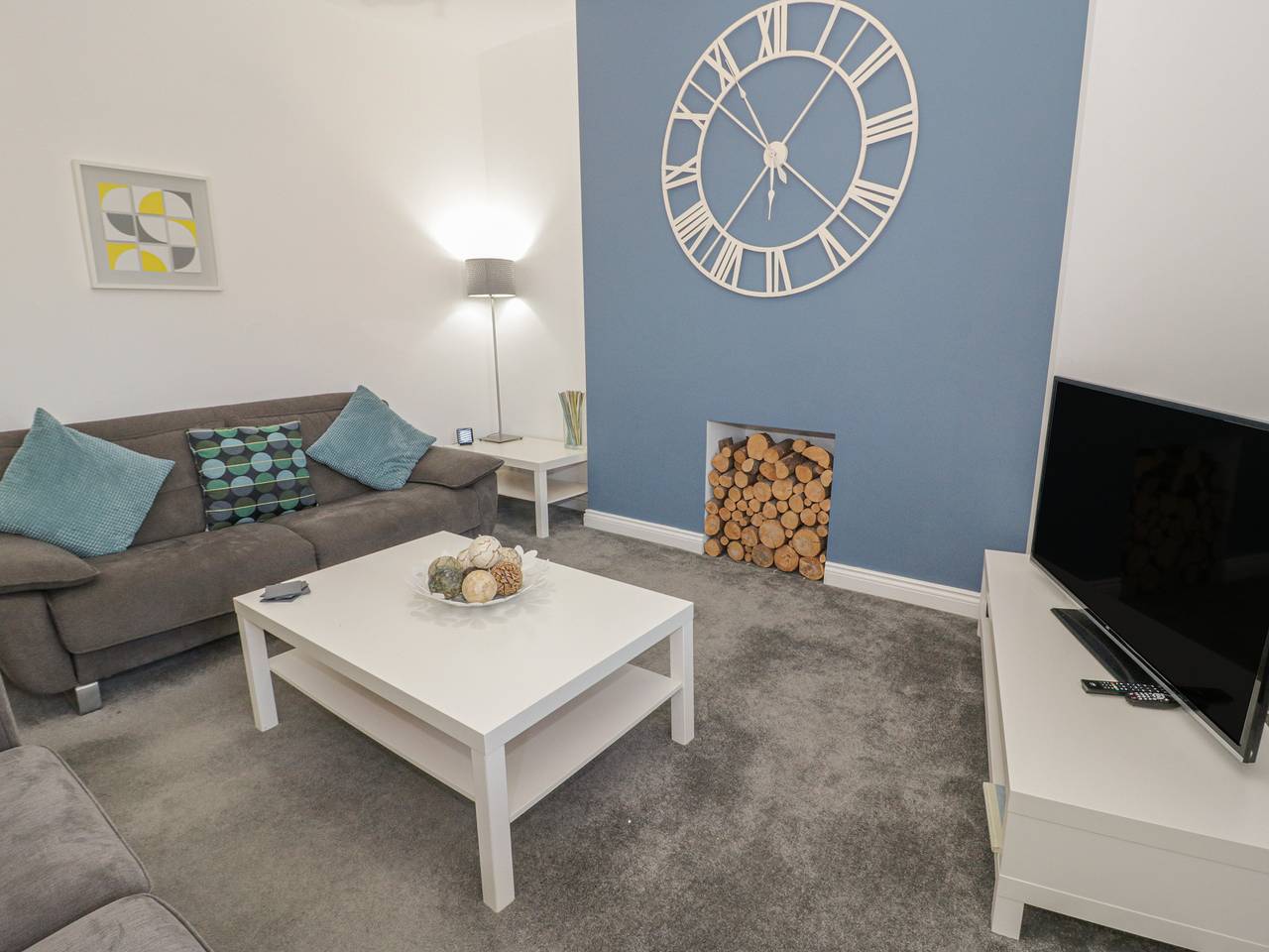 Entire apartment, Apartment 2 in Llandudno, Conwy region