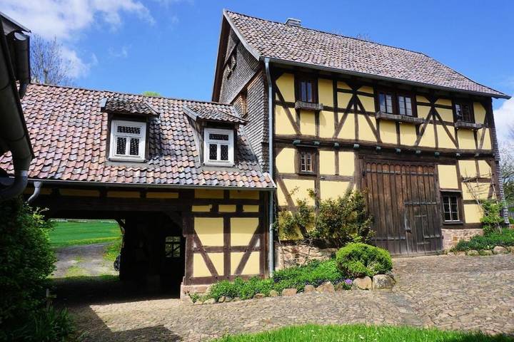 Ferienhaus für 8 Personen, mit Ausblick und Garten in Haina (Kloster)