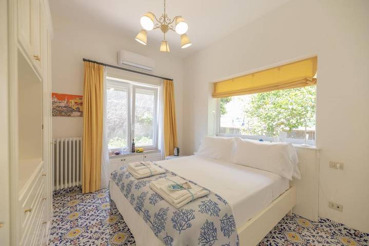Maison d’hôte pour 2 personnes, avec jardin à Capri - 3