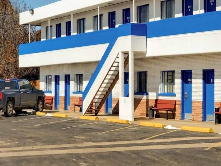 Apartamento entero, 1 Cama Queen | Ns | Nevera | Ver in East Cañon, Canon City