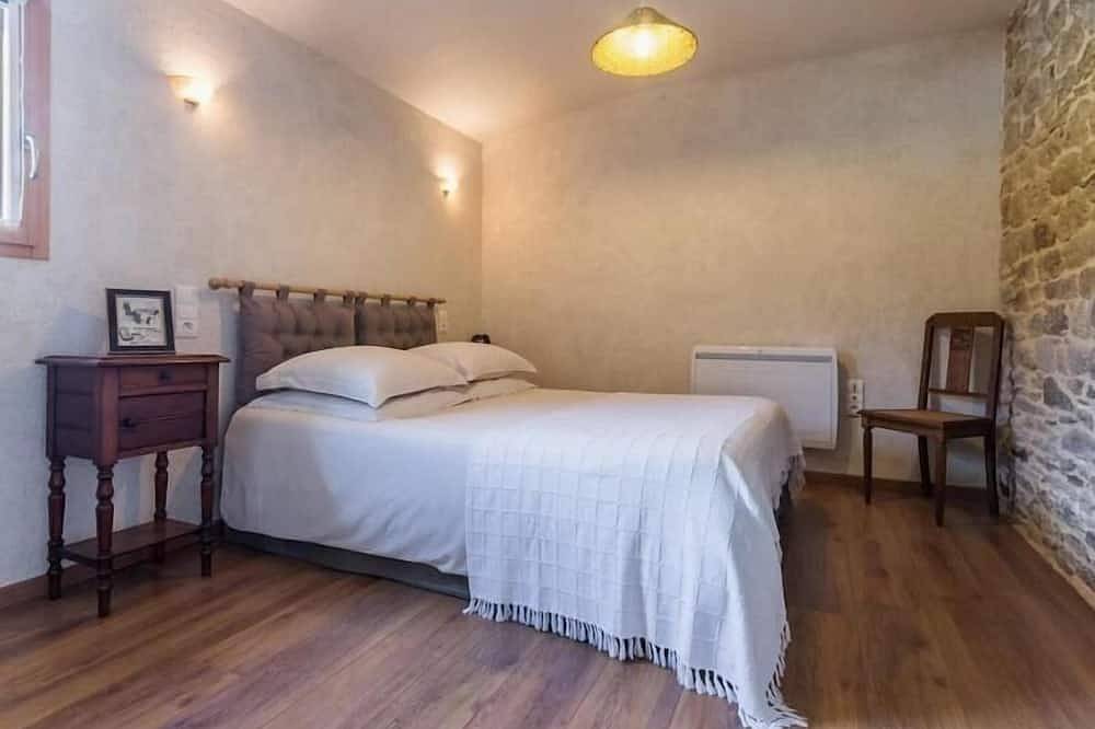 Charme ancien revisité : Gîte spacieux avec grand jardin, équipements complets, près de Guérande. in Mesquer, Côte d'Amour