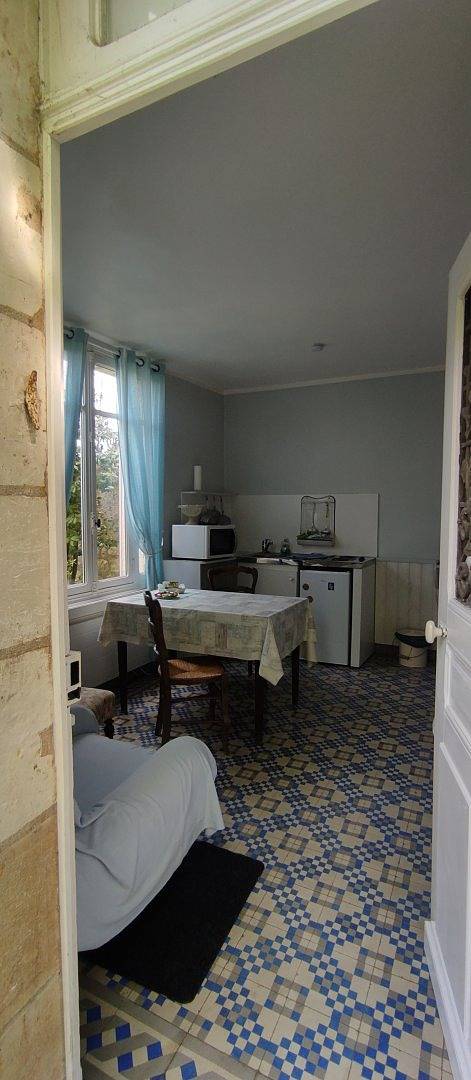 Gîte pour 2 personnes, avec jardin et terrasse à Loches - 4