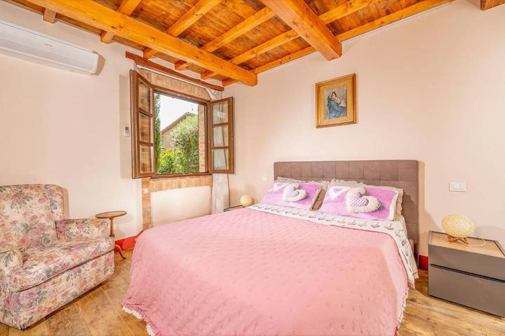 Chambre d’hôte pour 4 personnes, avec vue sur le lac ainsi que vue et jardin à Montepulciano - 2