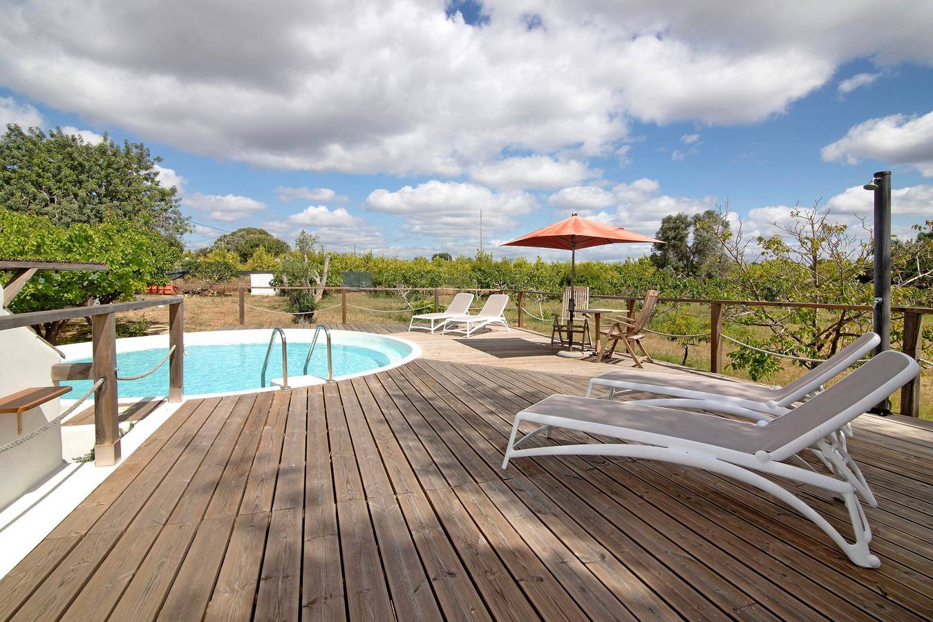 Apartamento inteiro, Apartamento 'Casa Do Livramento Avós' com Piscina Partilhada, Wi-Fi e Ar Condicionado in Luz de Tavira, Ria Formosa