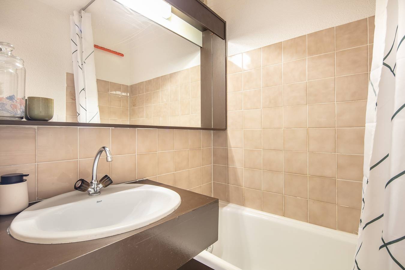 Apartamento entero, Chez Lou - Proche Télécabine La Croix Chamrousse in Chamrousse, Parque Nacional de los Ecrins