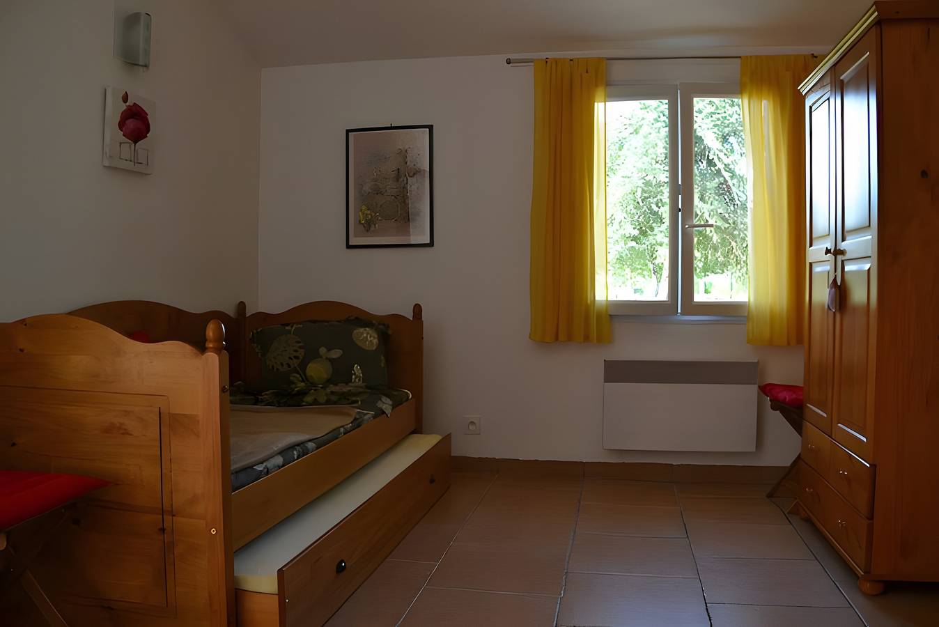 Chambre d’hôtes « Chambre Familiale Carpediem » avec jardin partagé, Wi-Fi et climatisation in Prigonrieux, Périgord Pourpre