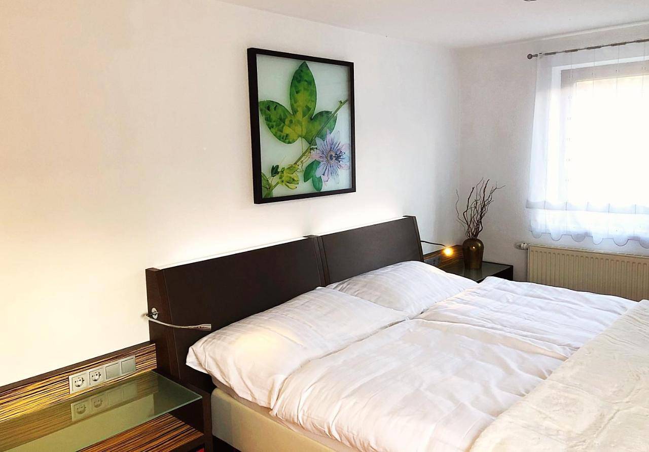 Ganze Wohnung, Große Wohnung mit 2 Schlafzimmern in Altensteig, Nordschwarzwald