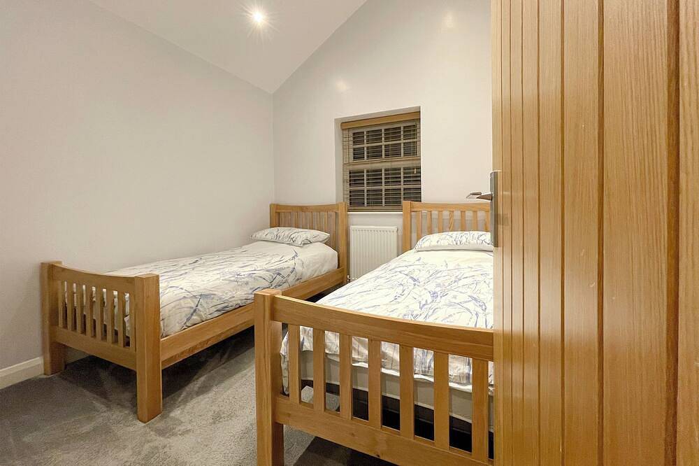 3 bedroom accommodation in Stalmine, near Poulton-le-Fylde in Lancashire