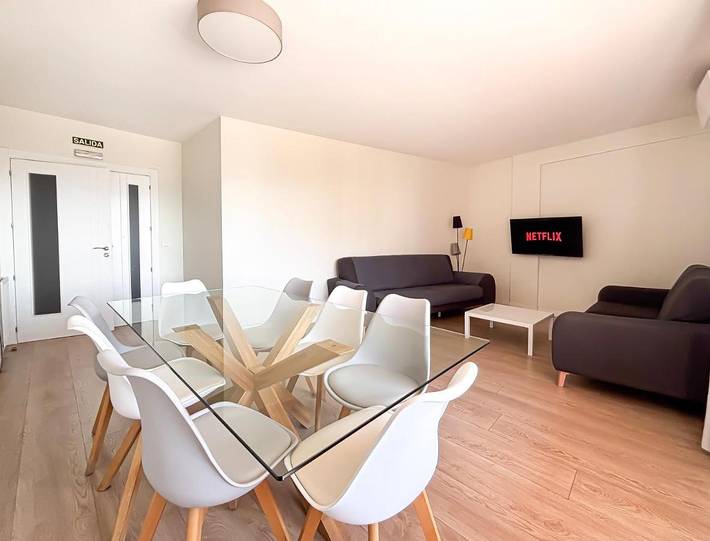 Gîte pour 3 personnes, avec balcon à Pampelune