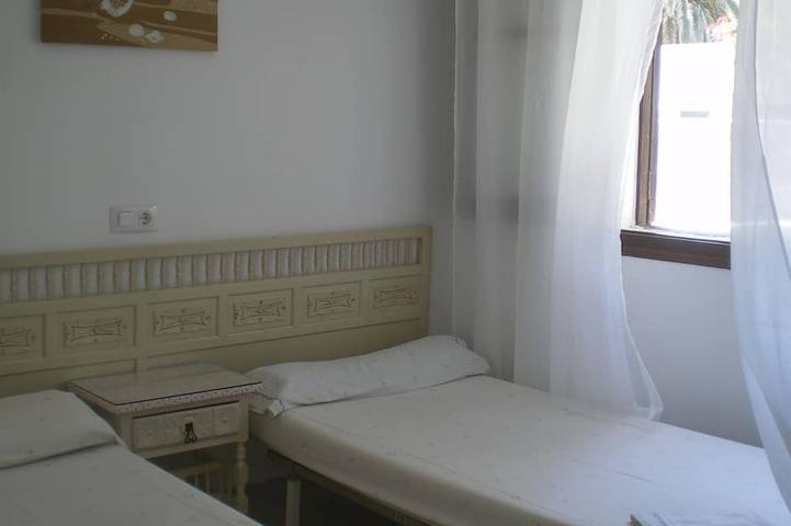 Villa directement sur la plage, dans la ville côtière de Denia endolorie belle in El Palmar, Costa Blanca