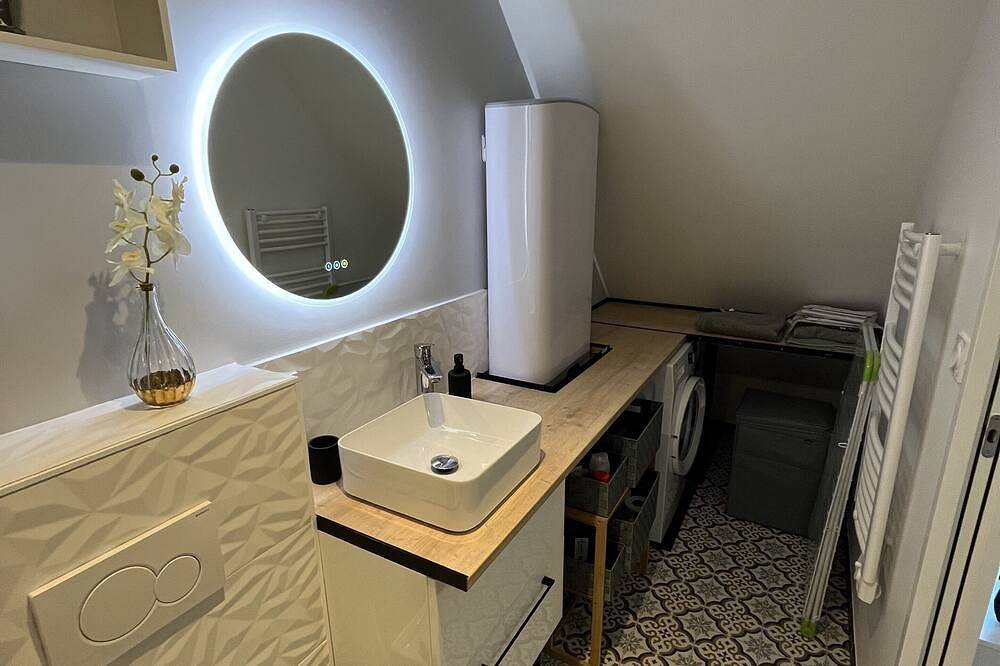 Entire apartment, Studio Scandinave - Duplex - Hyper Centre in Lorient, Côte des Mégalithes