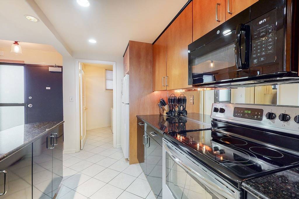 Ganze Wohnung, Sea Colony Ocean 9th floor condo w/ balcony, gym, and free Wifi in Sea Colony, Middlesex Beach