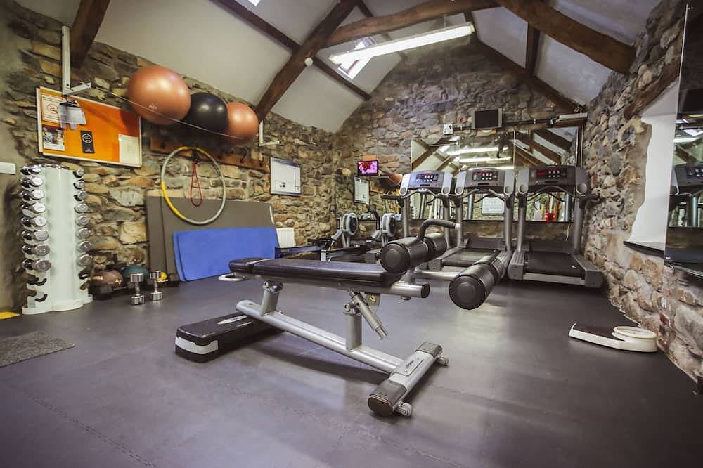 Luxurious cottage on working organic dairy farm in Pwllheli, Gwynedd
