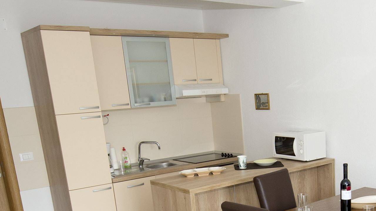 Ganze Ferienwohnung, Ferienwohnung für 4 Personen (41 m²) in Promajna in Promajna, Makarska Riviera