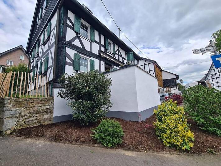 Ferienwohnung für 4 Personen, mit Terrasse und Ausblick sowie Garten - 1