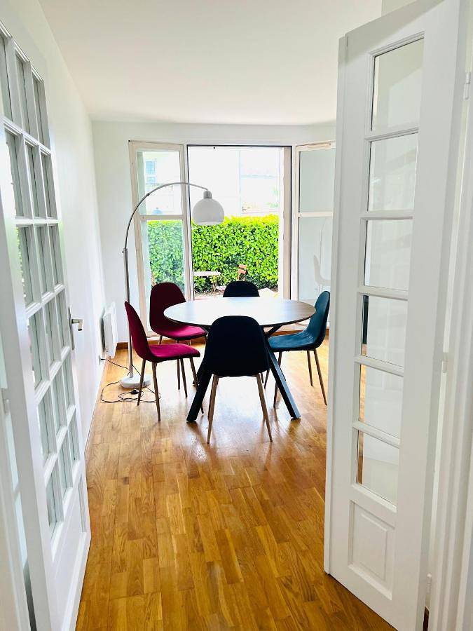 Appartement entier, One-Bedroom Apartment in Mantes-la-Jolie, Yvelines