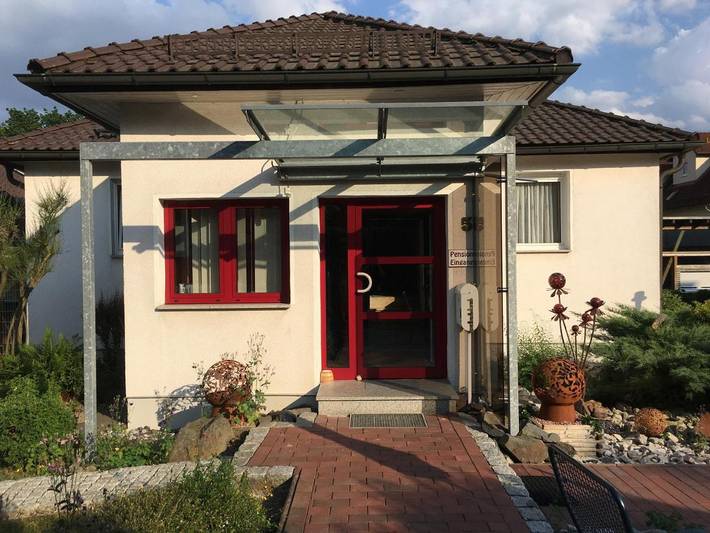 Ferienhaus für 2 Personen, mit Terrasse und Garten in Sonneberg
