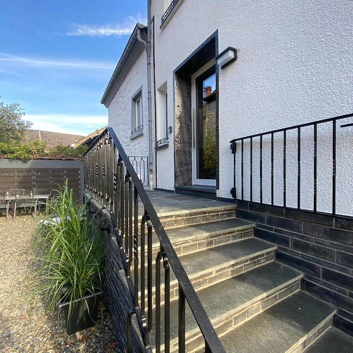 Location de vacances pour 5 personnes, avec jardin et vue à Burg-Reuland - 2