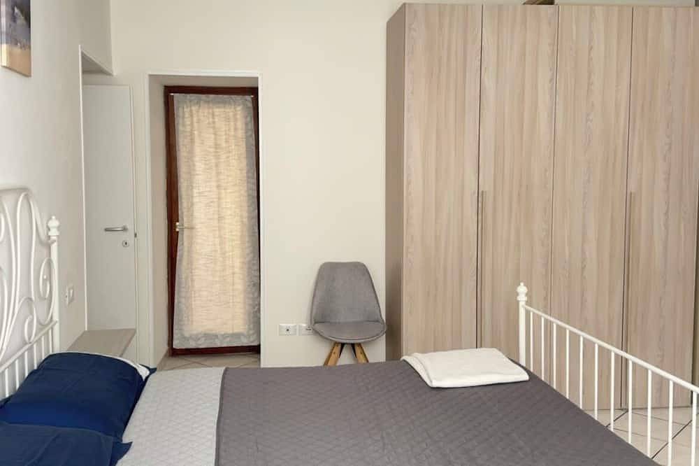 Ganze Wohnung, Apartment in Lake Orta, nearby the lake . in Pettenasco, Comune di Pettenasco