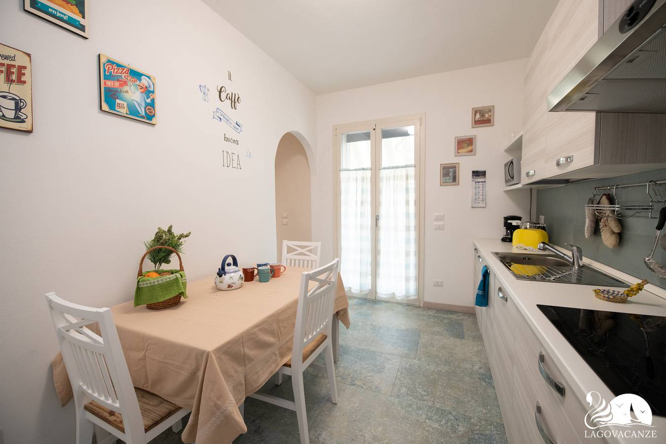 Appartement entier, La Casa di Johnny - App. Leo in Salò, Montagnes autour du lac de Garde