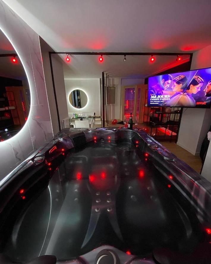 Appartement de vacances pour 2 personnes, avec Jacuzzi et Terrasse ainsi que Jardin et Sauna à Montigny-le-Bretonneux