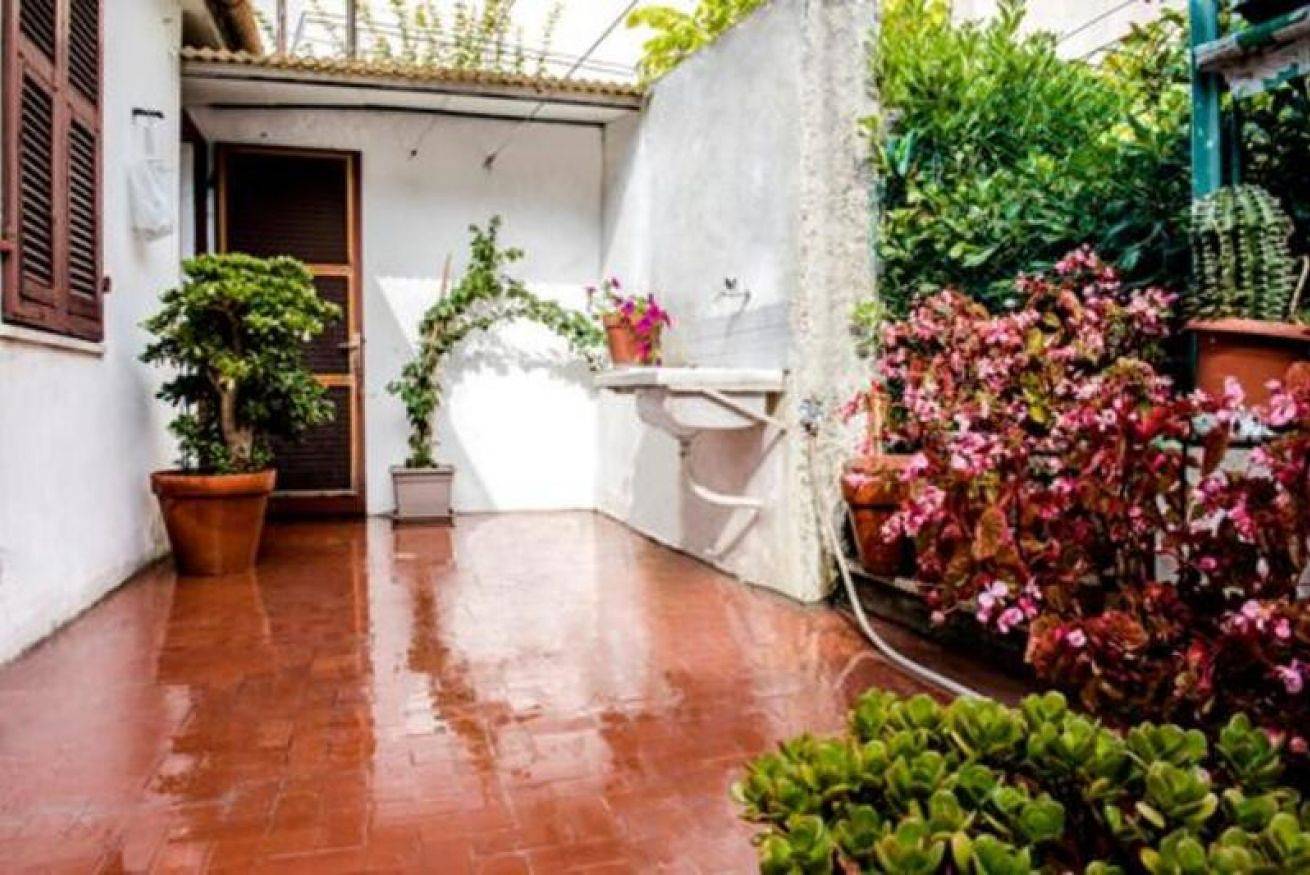 Apartamento entero, S125 - Sirolo, new three-room apartment in the heart of the town in Sirolo, Riviera del Conero