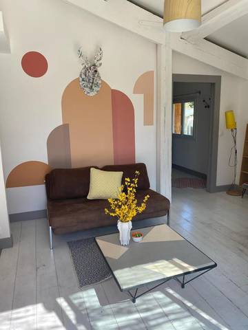 Gîte pour 2 personnes, avec piscine et jardin à Saumane-de-Vaucluse