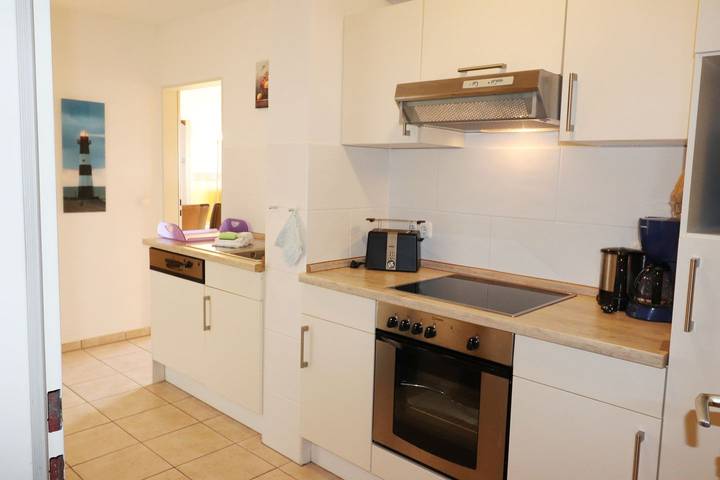 Ferienwohnung für 4 Personen, mit Balkon und Seeblick in Büsum - 2