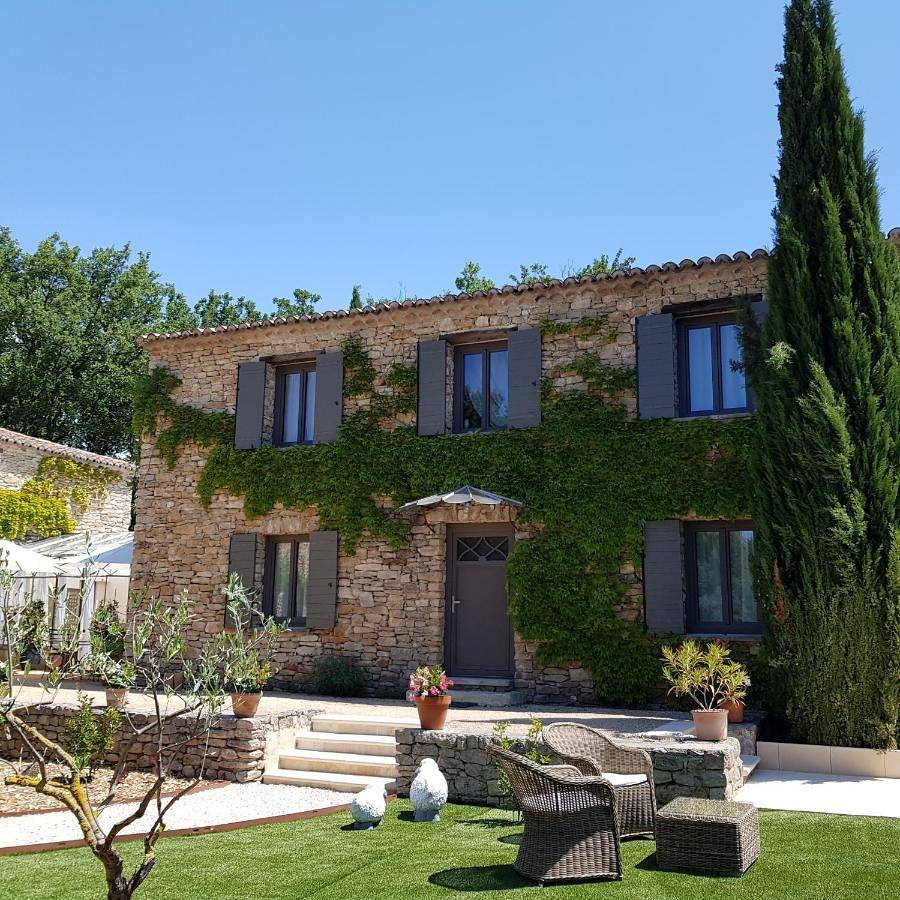 King Room with Garden View in Gordes, Parc naturel régional du Luberon