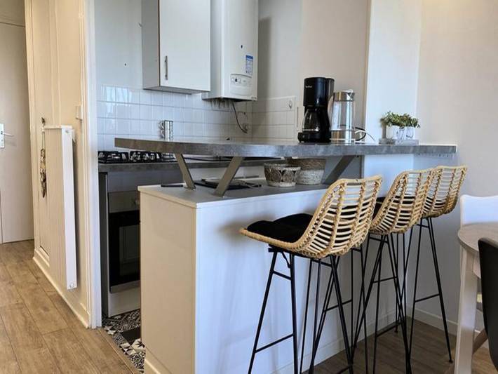 Gîte pour 4 personnes, avec terrasse, adapté aux familles dans Plage Caroual - 3