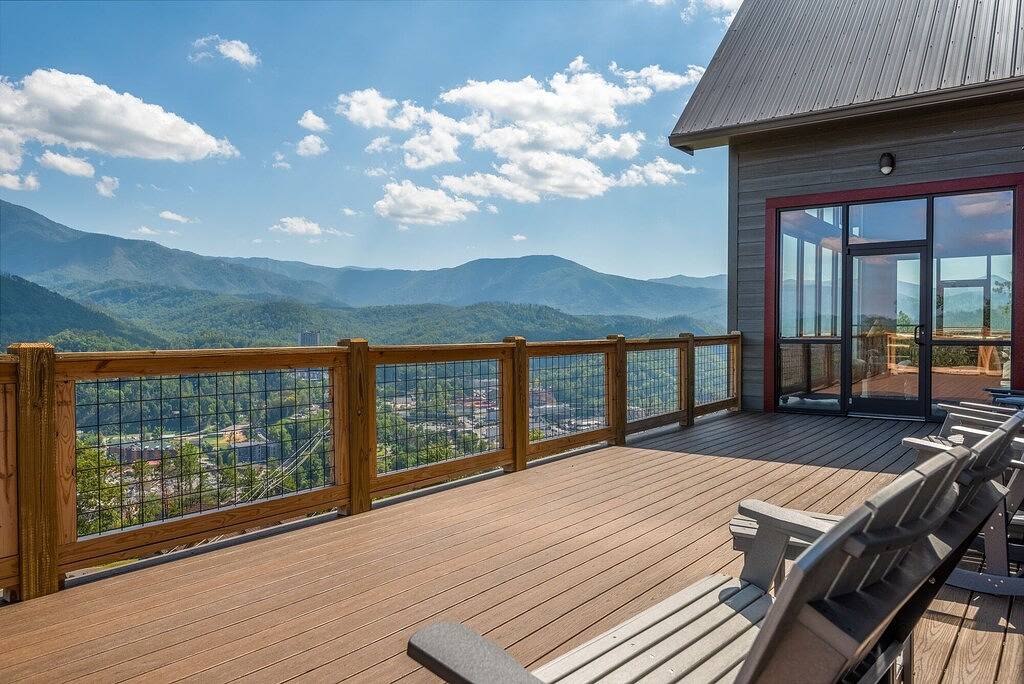 Mega Views, Luxuskabine, 11.000 qm Ft., Theater, Golf Arcade und mehr 86 Personen in Gatlinburg, Sevier County