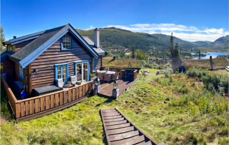Ferienhaus für 10 Personen, mit Garten und Sauna sowie Terrasse, kinderfreundlich - 1