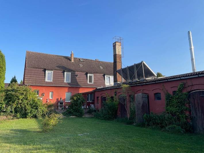 Ferienwohnung für 9 Personen, mit Sauna und Garten sowie Ausblick und Pool